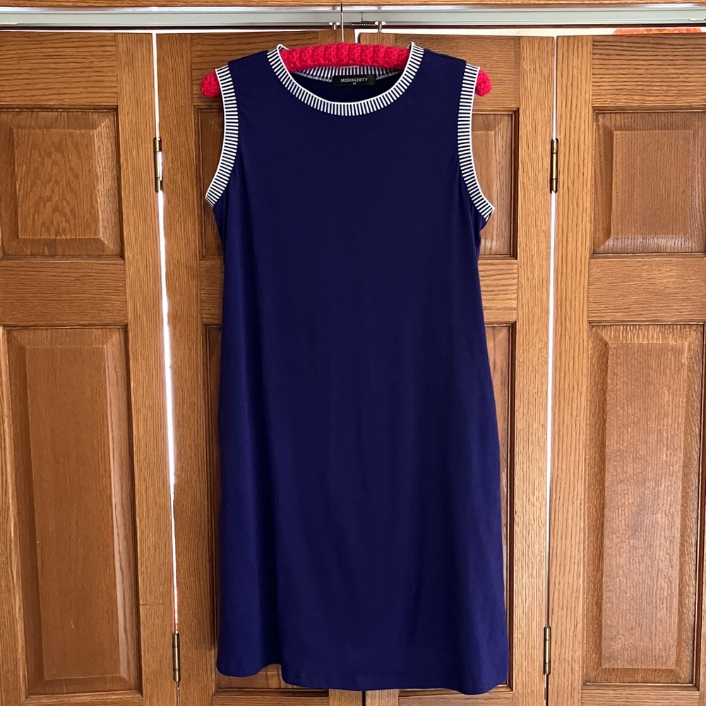Sleeveless Dress Meroketty